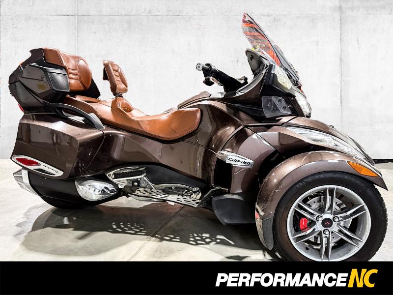 Spyder CAN-AM SPYDER RT LTD 991 SE5 VB 2012