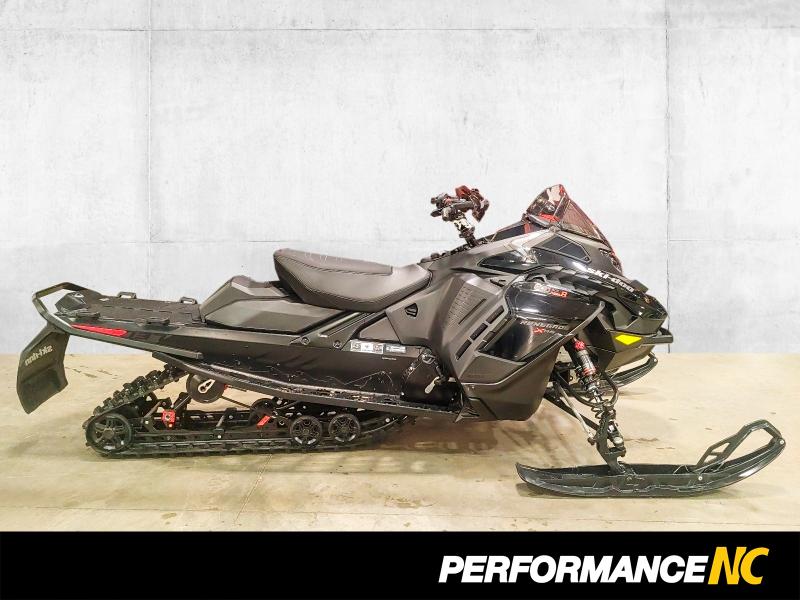 Motoneige SKI-DOO RENEGADE X-RS 900 ACE 2025