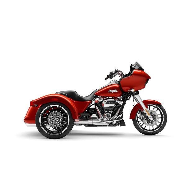 Moto Harley-Davidson Road Glide 3 / fini chrome 2025