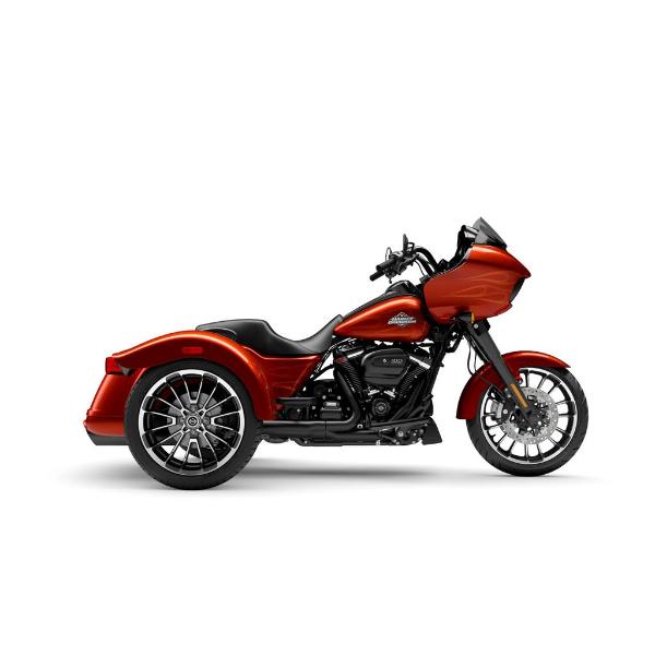 Moto Harley-Davidson Road Glide 3 / fini noir 2025