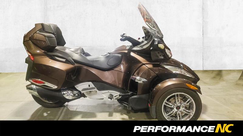 Spyder CAN-AM SPYDER RT LTD 991 SE5 VB 2012