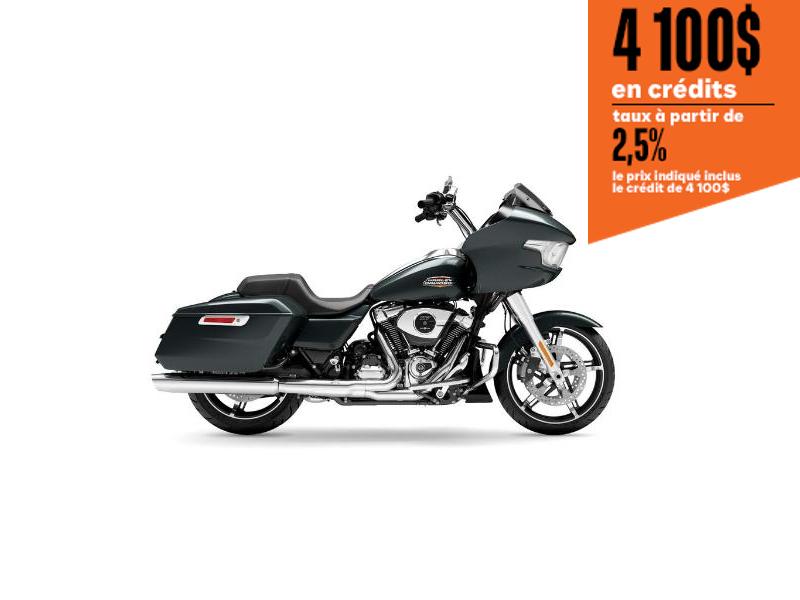 Moto Harley-Davidson Road Glide / fini chrome 2025