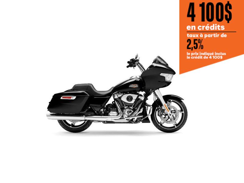 Moto Harley-Davidson Road Glide / fini chrome 2025