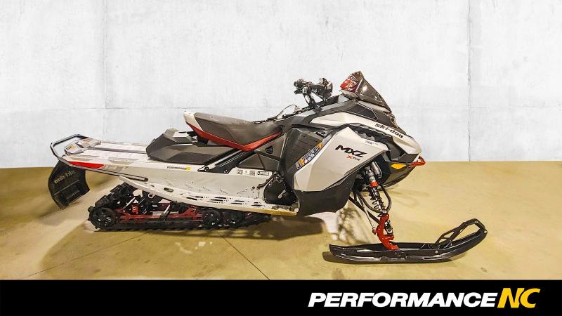 Motoneige SKI-DOO MXZ X-RS 137 850 ETEC 2024
