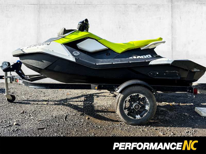 Motomarine SEA-DOO SPARK 3 900 HO ACE 2023
