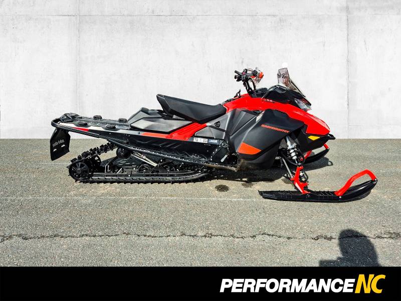 Motoneige SKI-DOO BACKCOUNTRY 600R E-TEC 2021