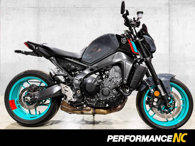 Moto Yamaha mt09 2022