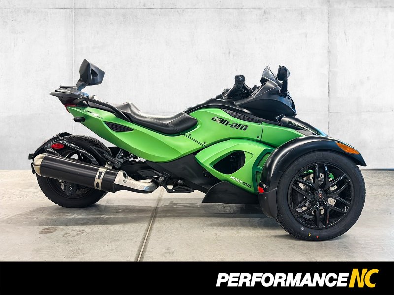 Spyder CAN-AM SPYDER RS-S SE5 2012