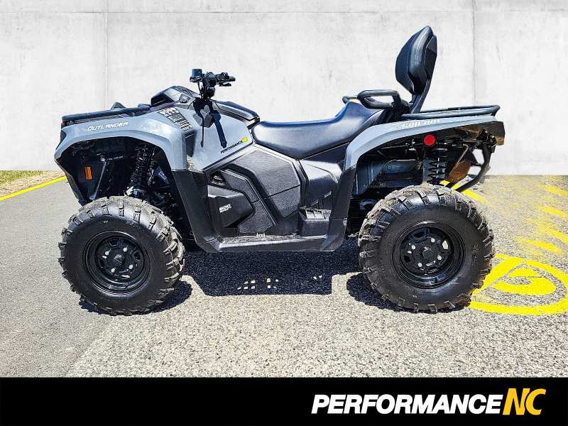 VTT CAN-AM Outlander MAX DPS 5 2024