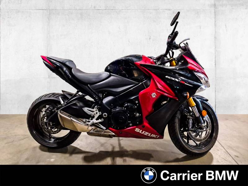 Moto Suzuki GSX 1000F 2016