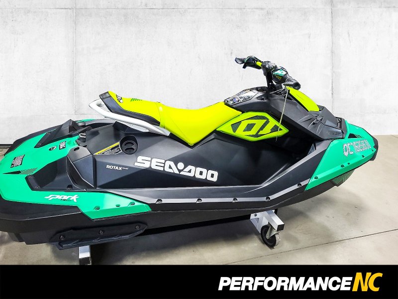 Motomarine SEA-DOO SPARK 2 900 HO ACE TRIXX 2021