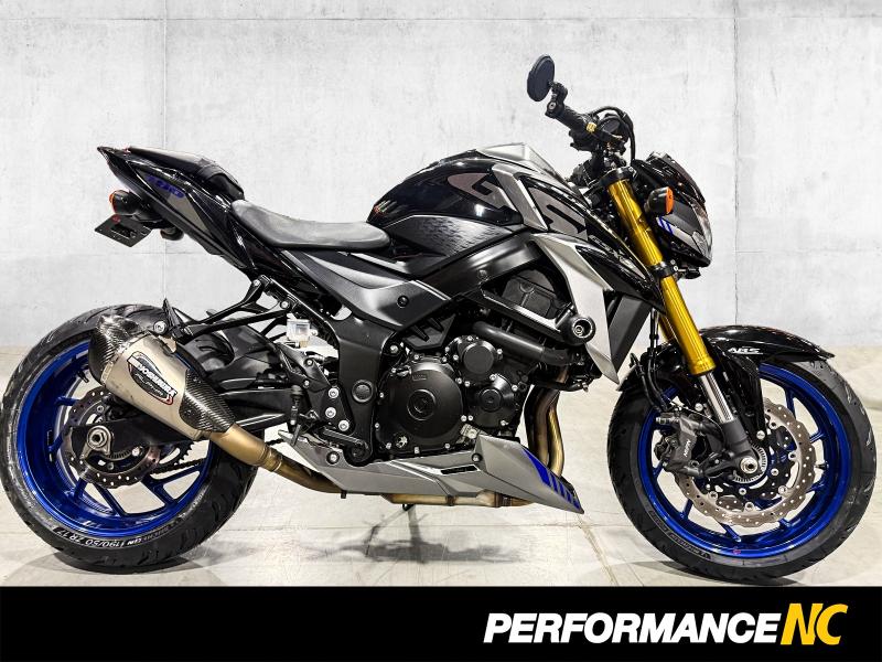 Moto Suzuki GSX-S 750 2022