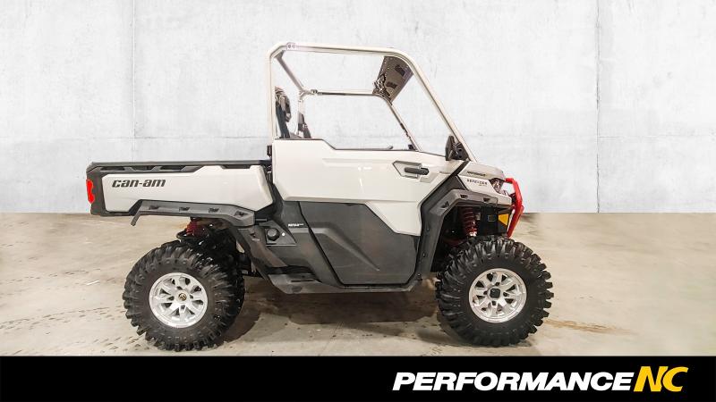 VCC CAN-AM Defender X mr HD10 2024